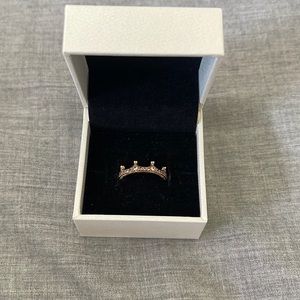 Pandora crown ring